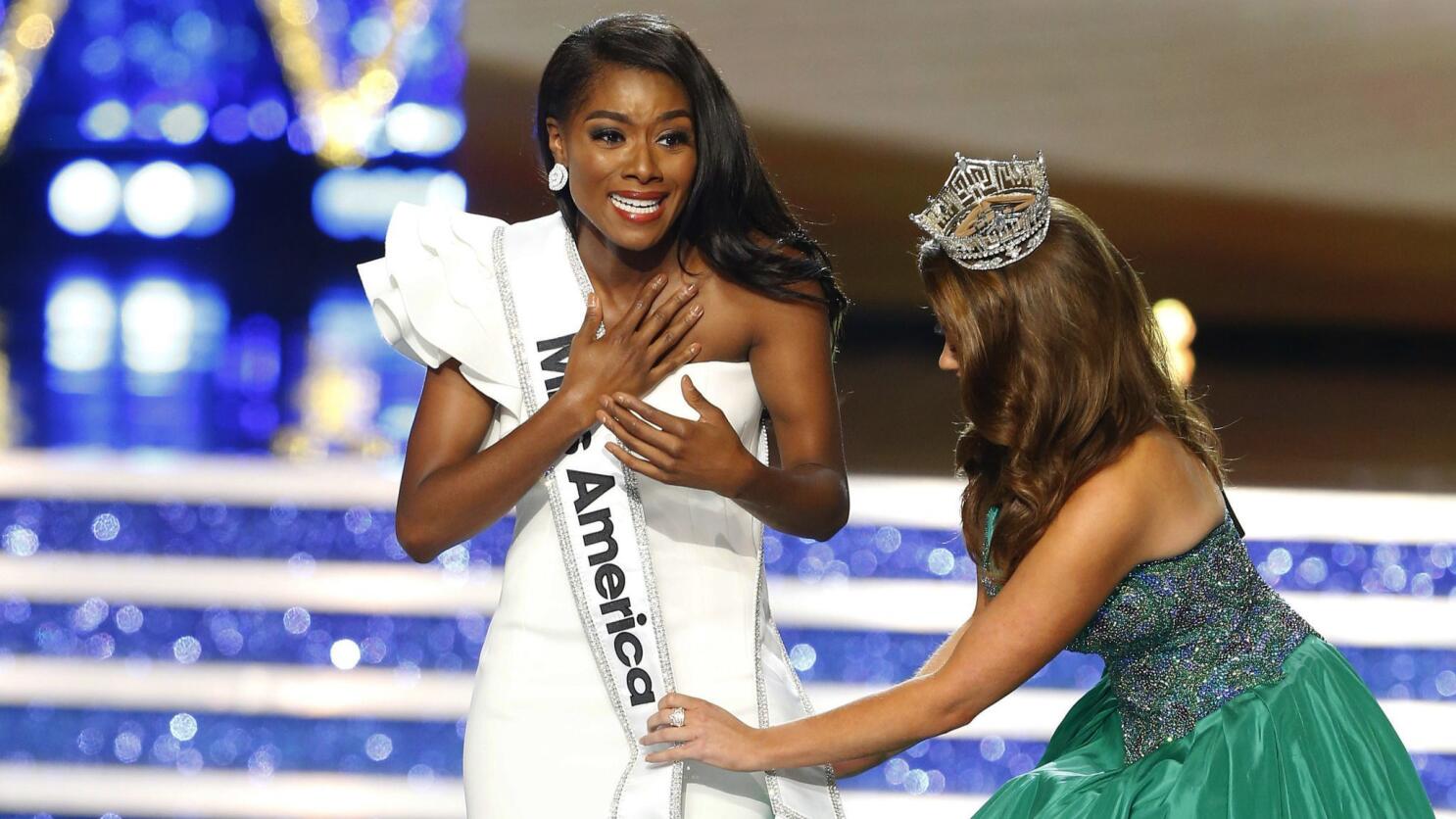 Here she is, Miss America 2019, empowered and embattled - Los